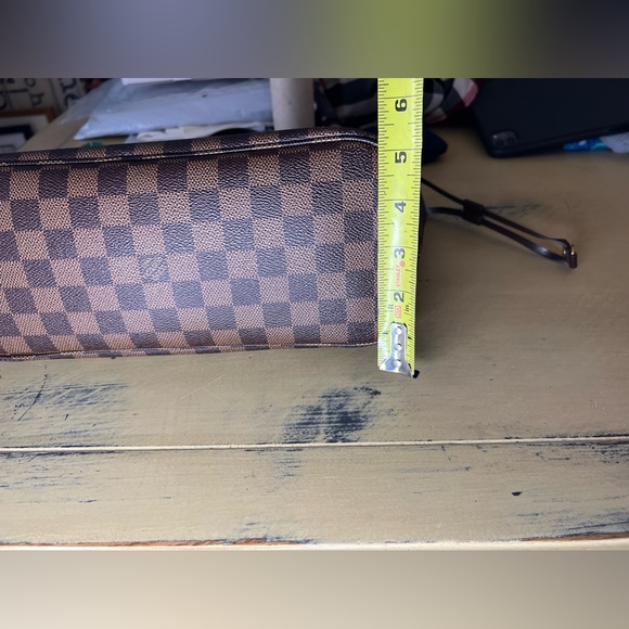 - Louis Vuitton Never-full - Picture 8 of 16